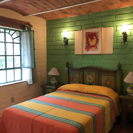 Bed and Breakfast Casa Del Retono Tlaquepaque Esterno foto