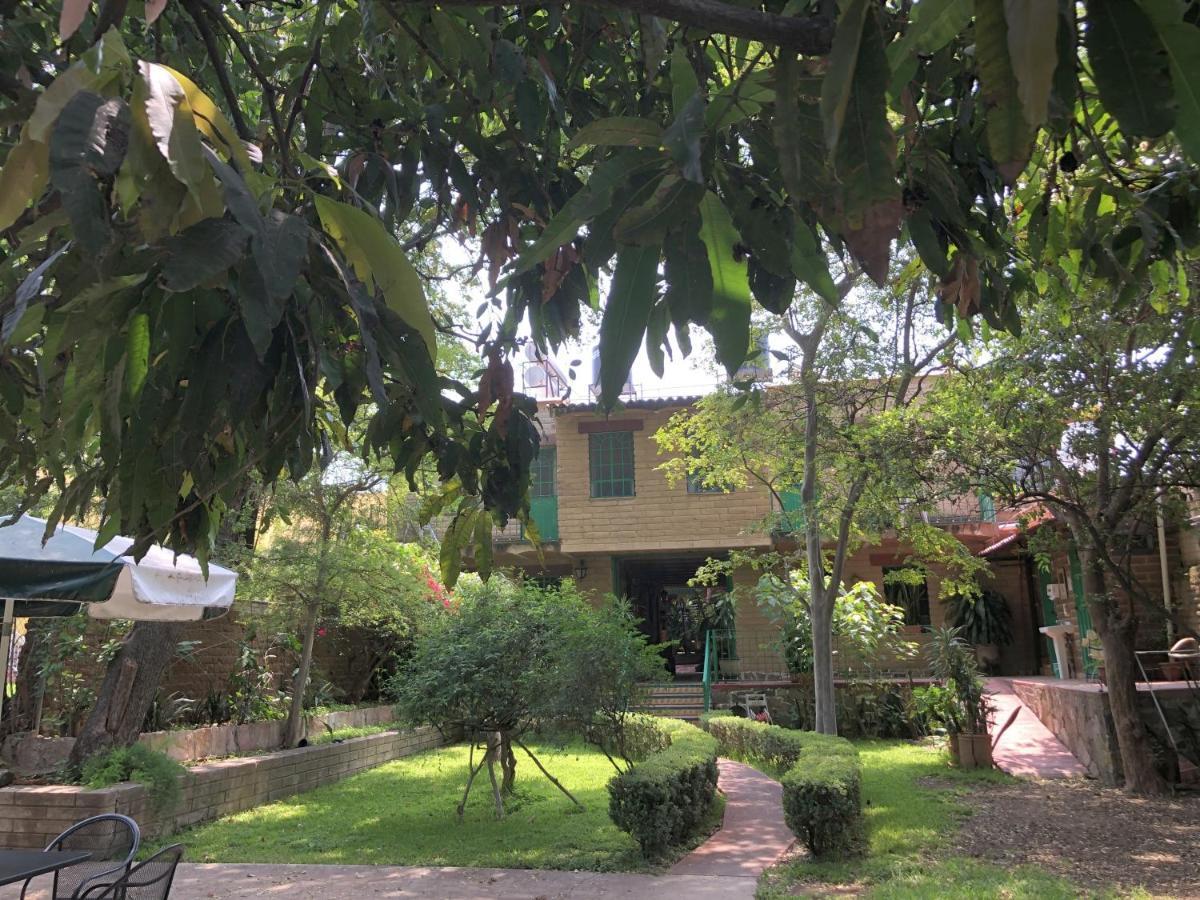 Bed and Breakfast Casa Del Retono Tlaquepaque Esterno foto