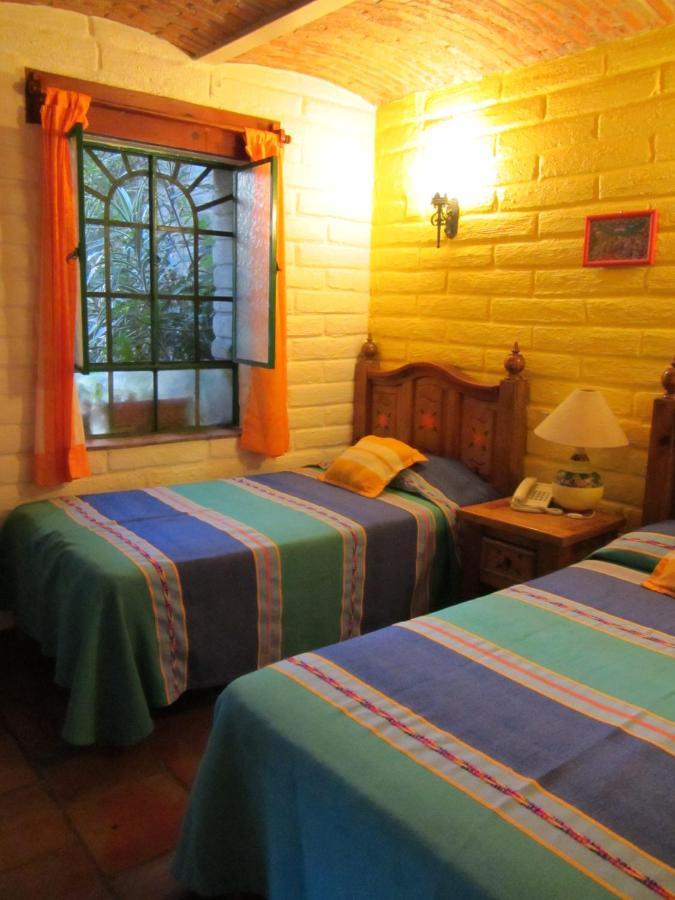 Bed and Breakfast Casa Del Retono Tlaquepaque Esterno foto