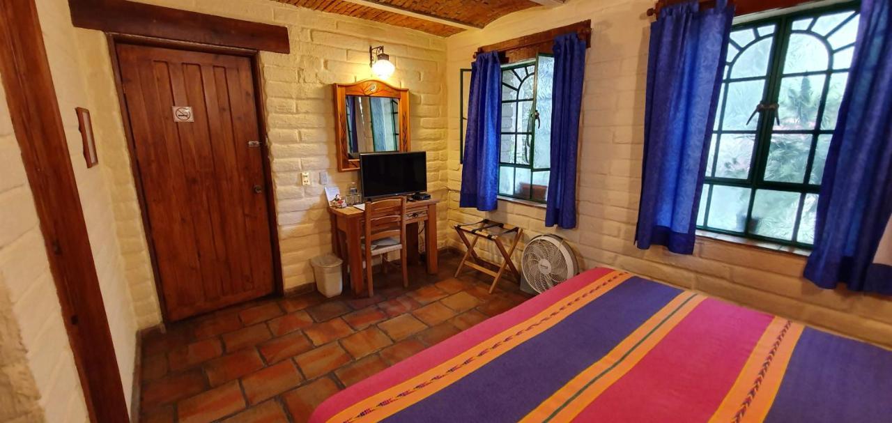 Bed and Breakfast Casa Del Retono Tlaquepaque Esterno foto